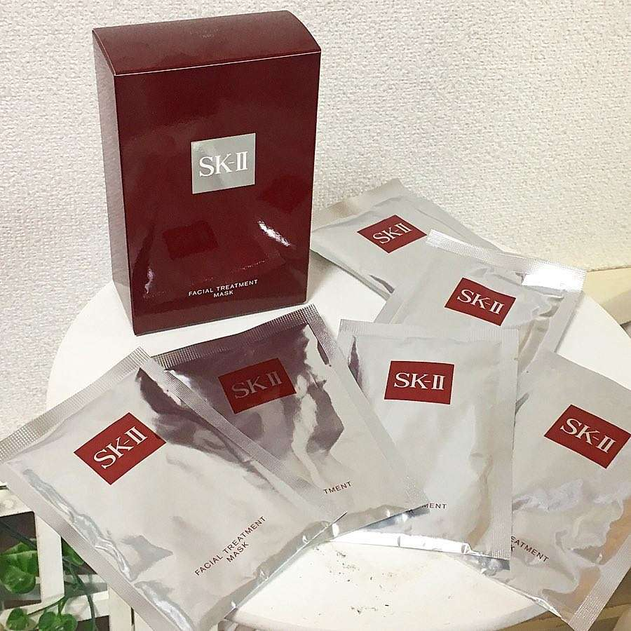 SK-II Facial Mask là mặt nạ dưỡng da số 1 Nhật Bản được nhiều chị em phụ nữ yêu thích. SK-II Facial Mask là mặt nạ dưỡng da số 1 Nhật Bản được nhiều chị em phụ nữ yêu thích.
